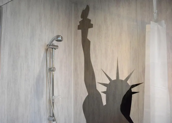 Railway In Ardennes 度假居 Pondrome