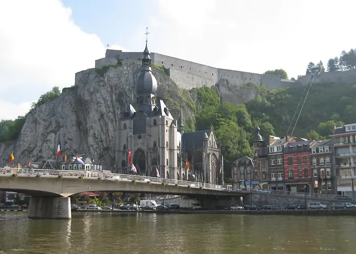 度假居 Railway In Ardennes *